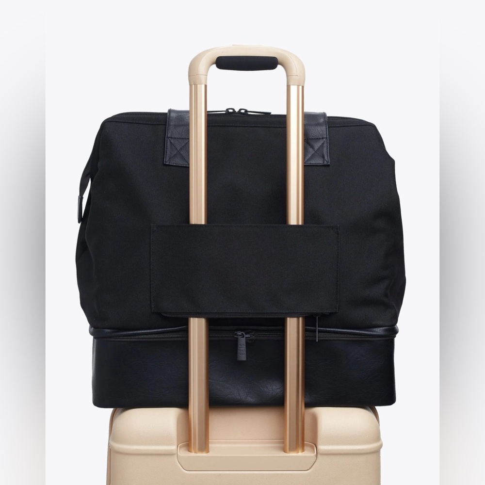 SOLD - Beis- The Convertible Mini Weekender in Black - Picture 6 of 7
